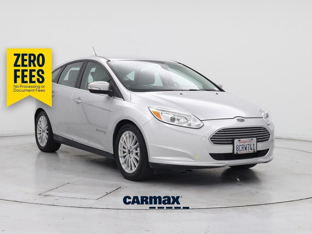 2017 FORD Focus