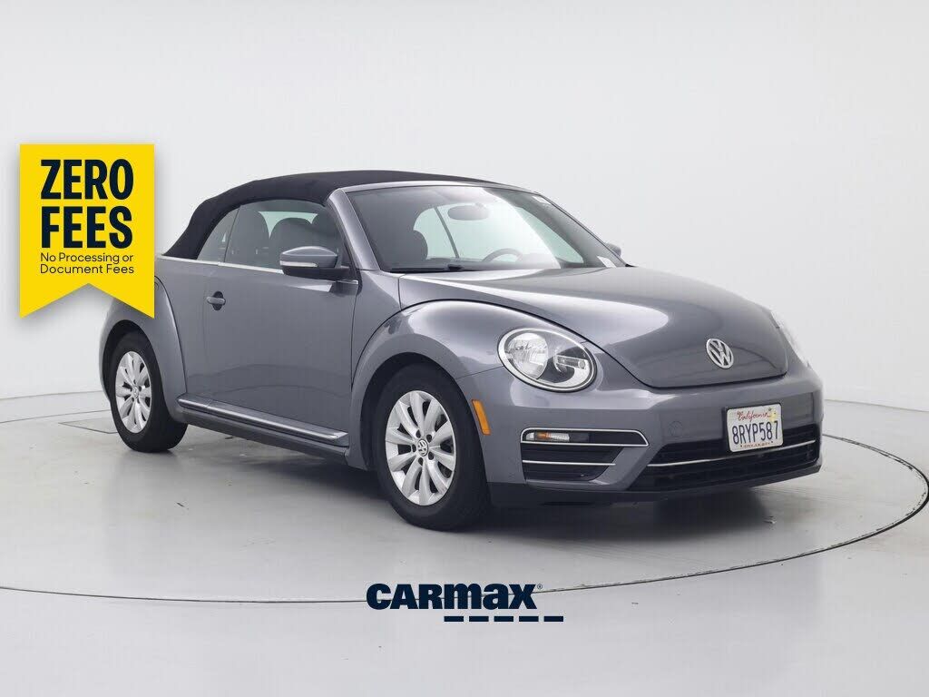 2018 VOLKSWAGEN Beetle