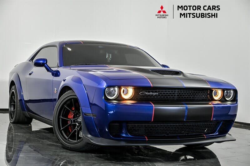 2019 DODGE Challenger