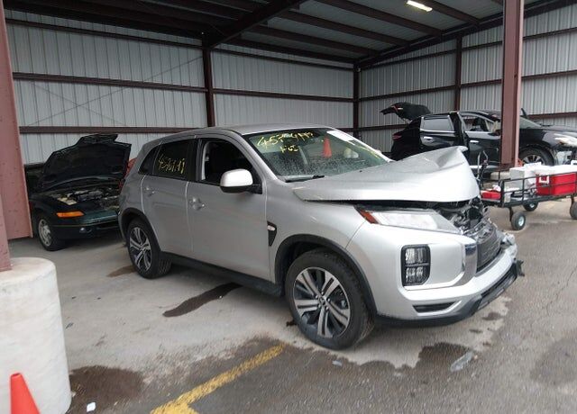 2025 MITSUBISHI Outlander Sport