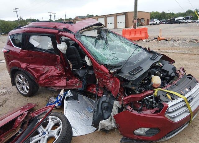 2017 FORD Escape