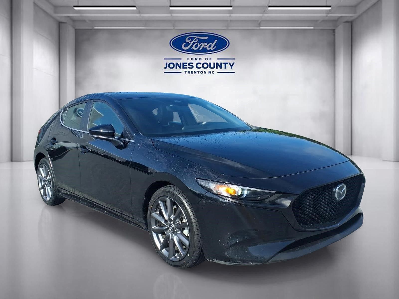 2024 MAZDA Mazda3