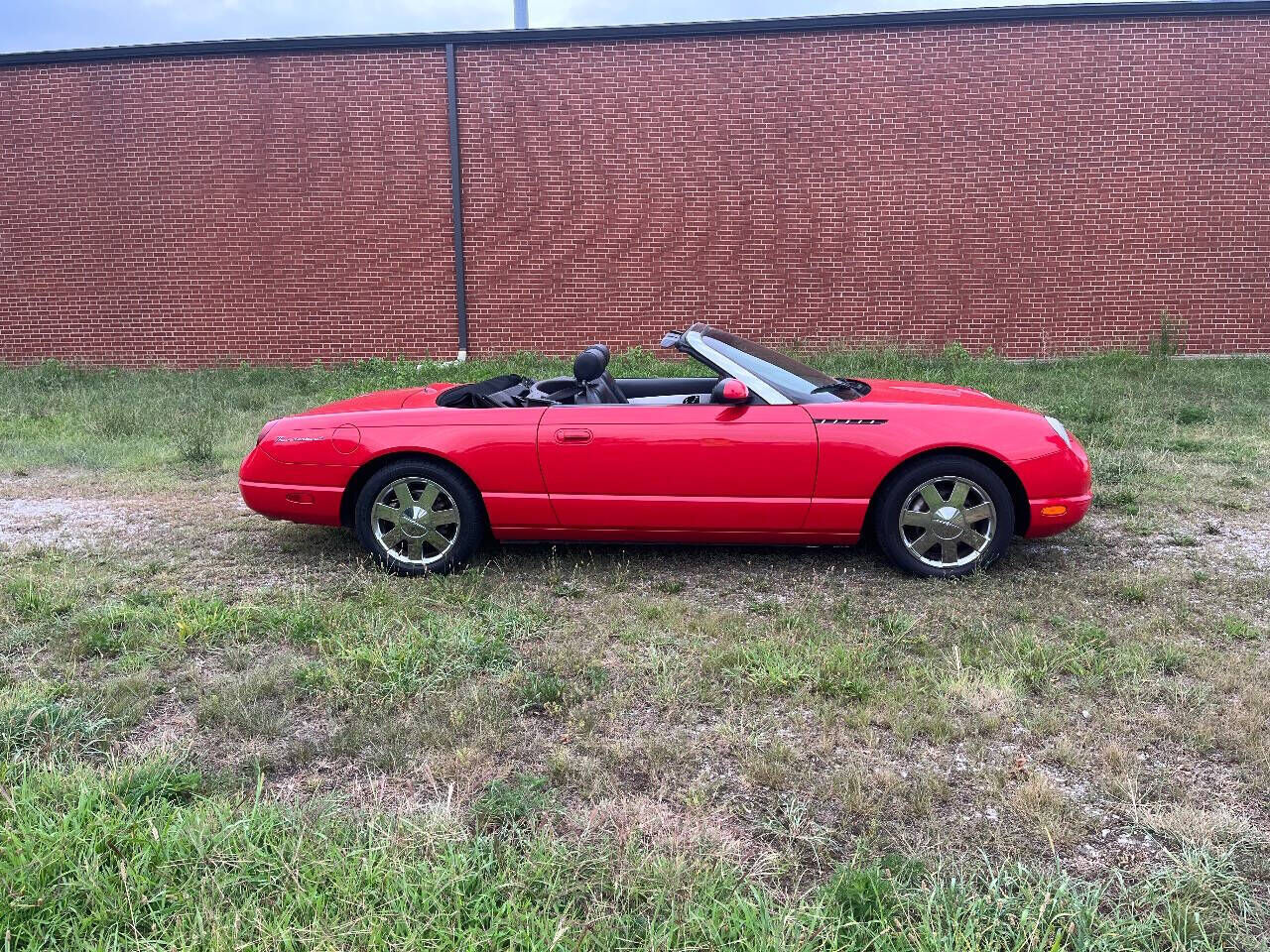 2002 FORD Thunderbird