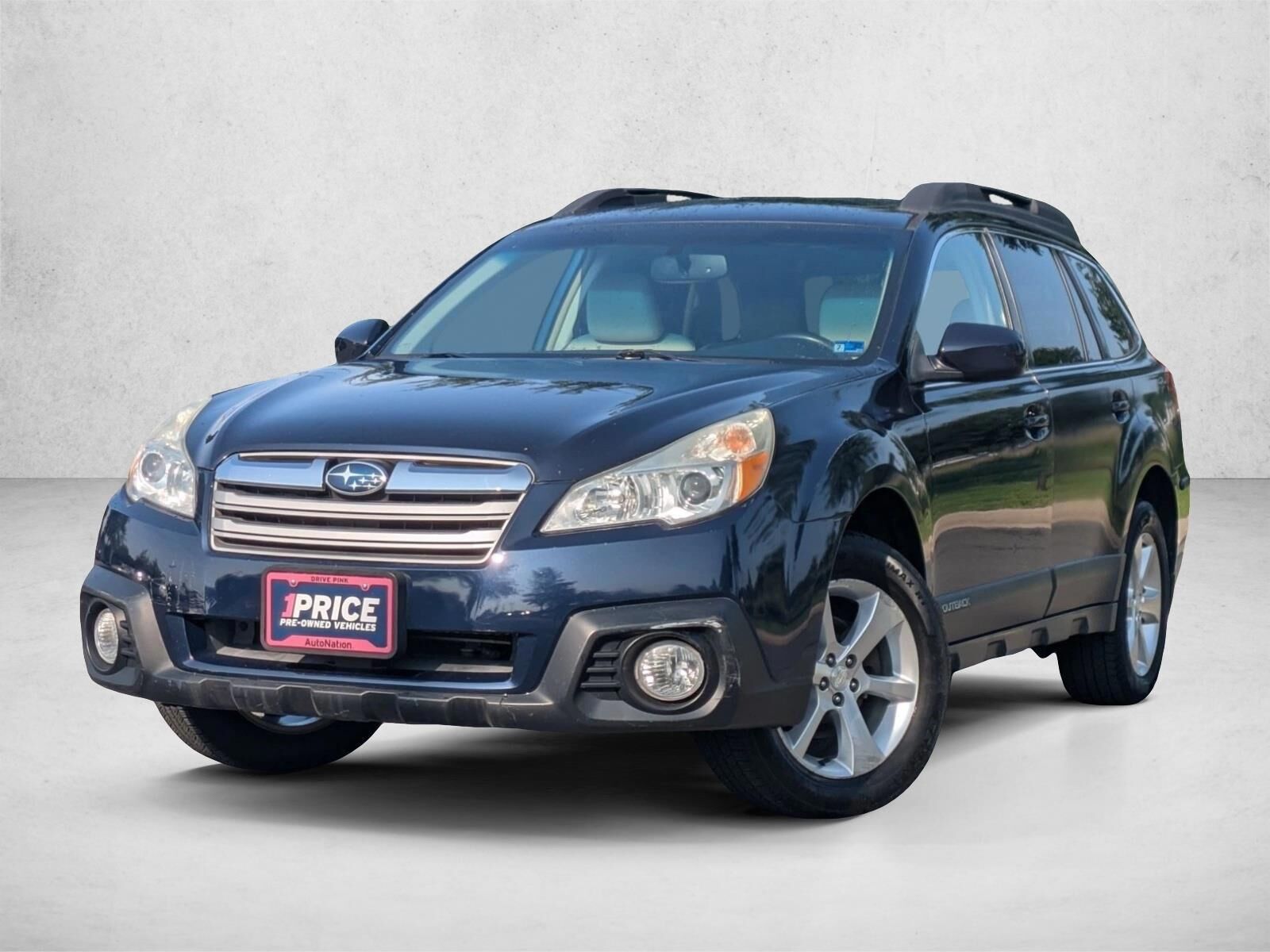 2014 SUBARU Outback