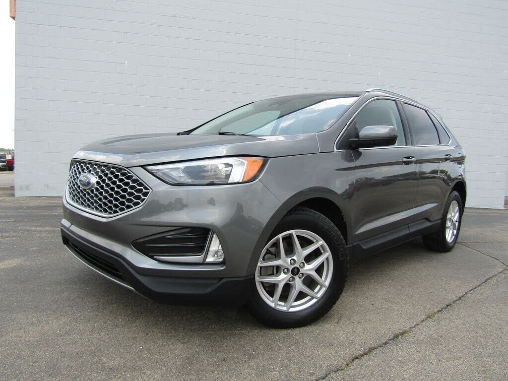 2023 FORD Edge