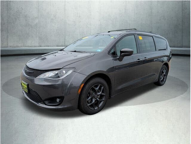 2019 CHRYSLER Pacifica