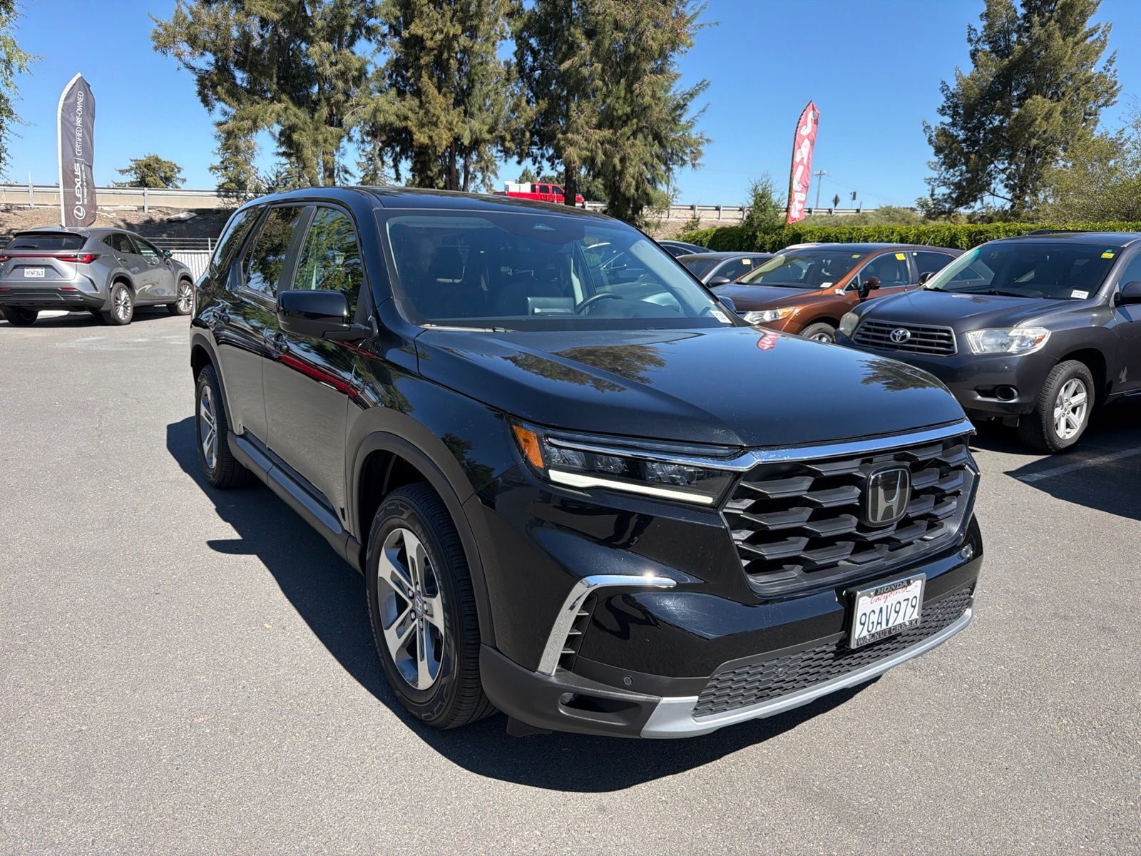 2023 HONDA Pilot