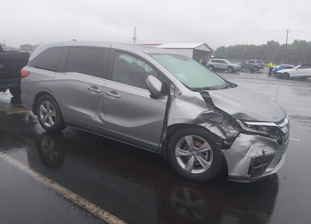 2018 HONDA Odyssey