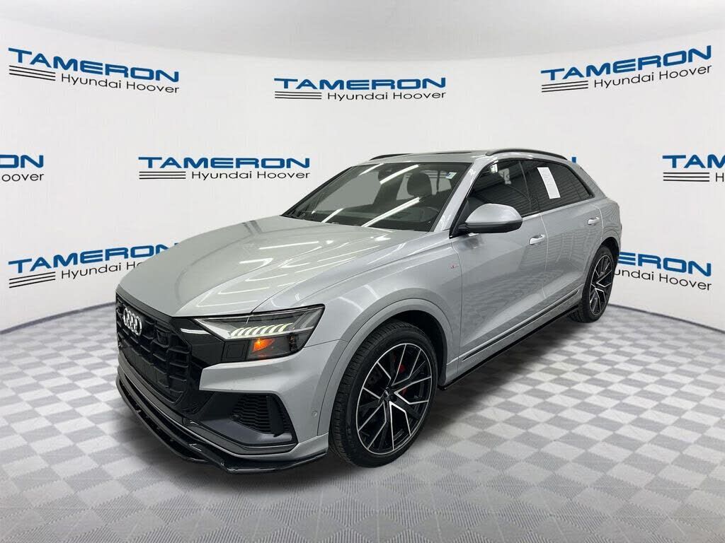 2019 AUDI Q8
