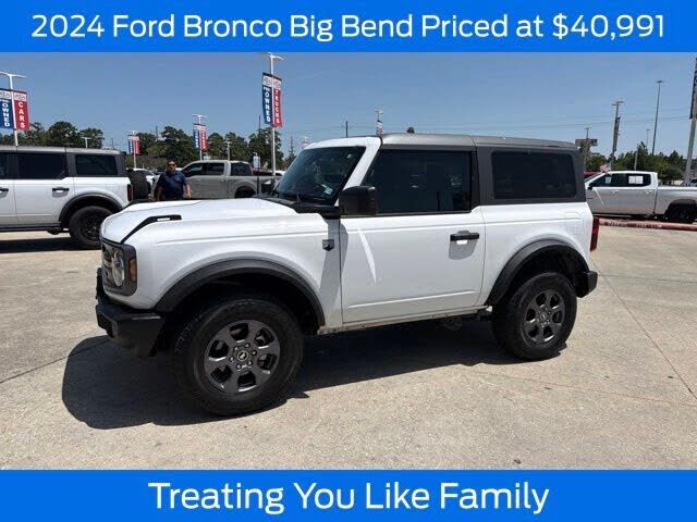 2024 FORD Bronco
