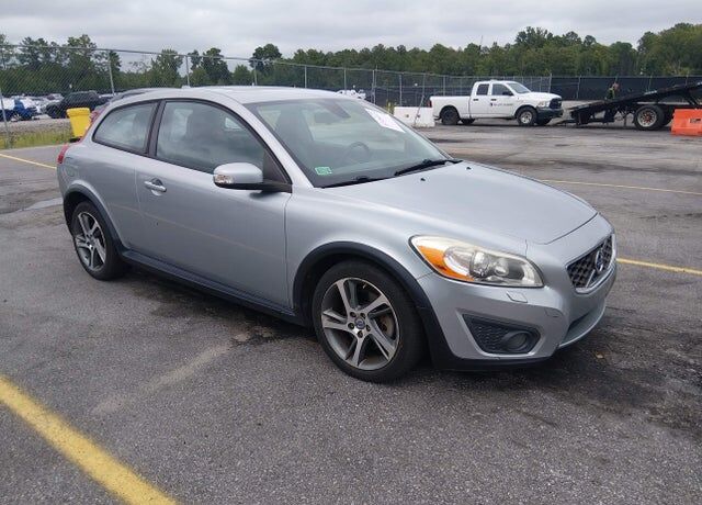 2013 VOLVO C30