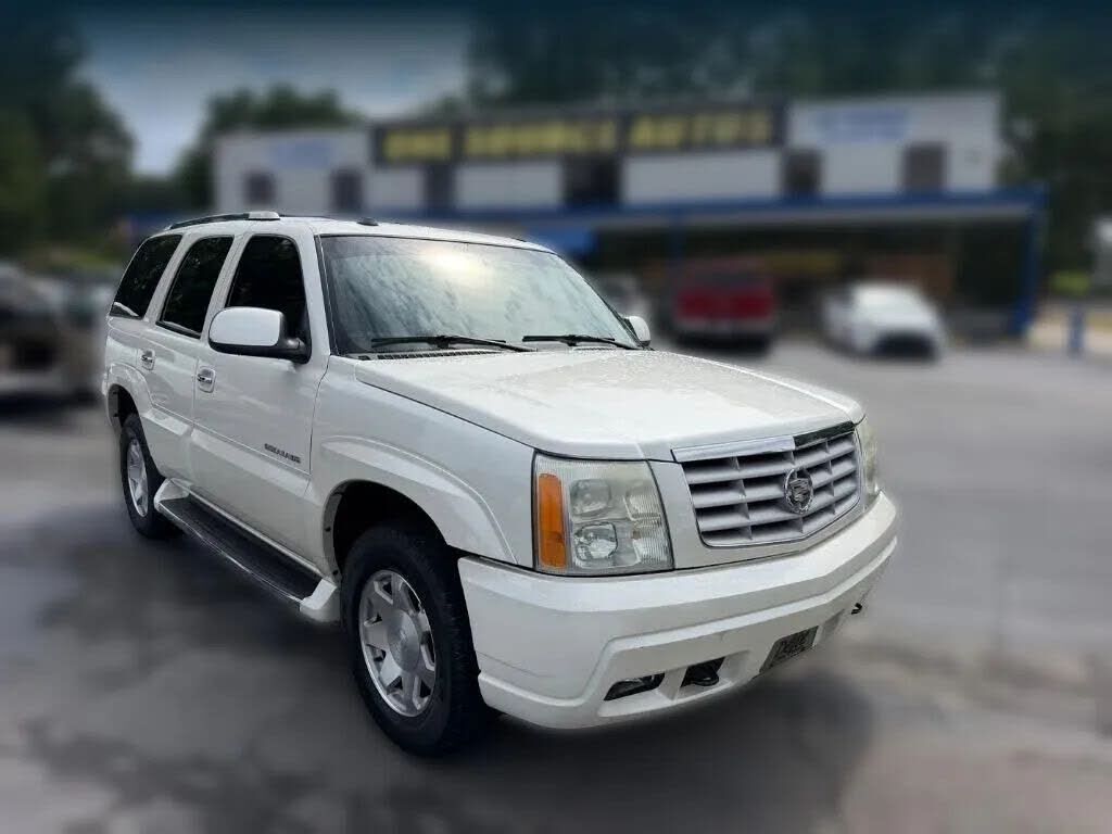 2004 CADILLAC Escalade