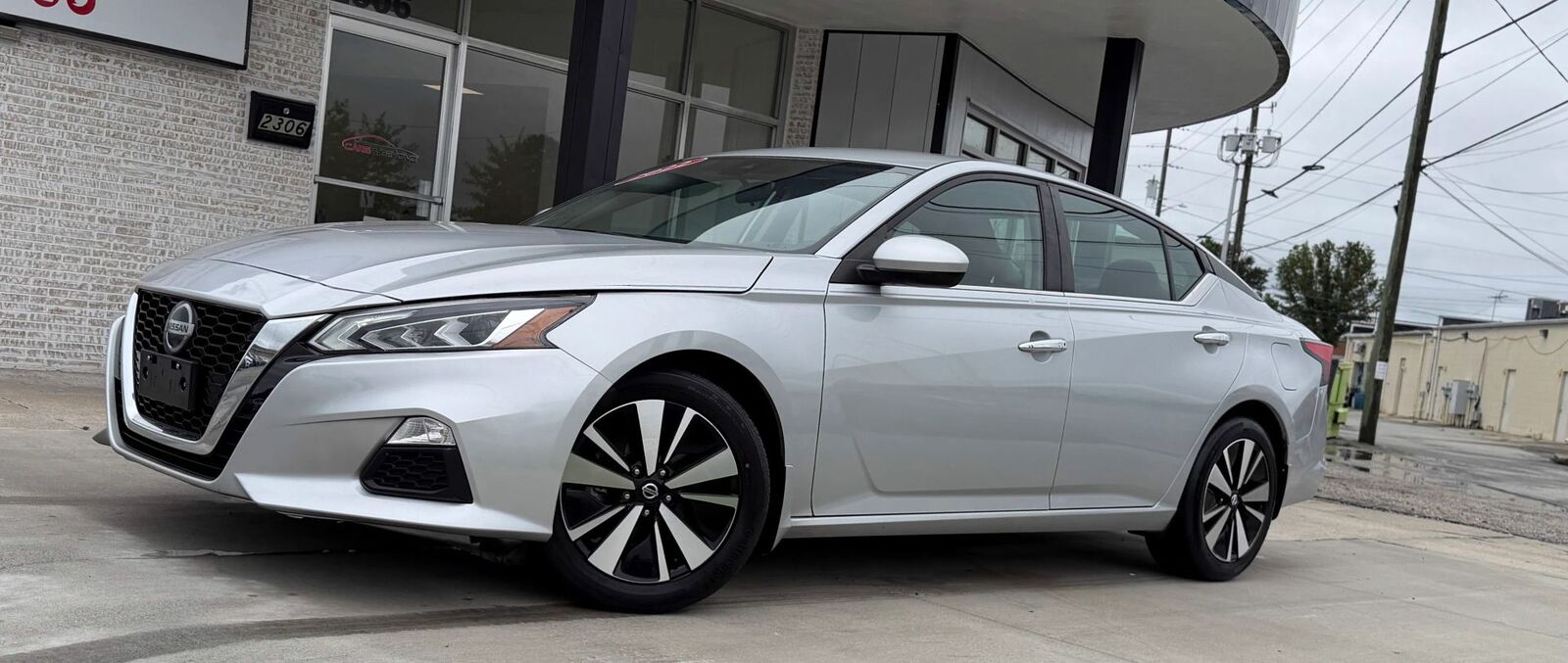 2022 NISSAN Altima