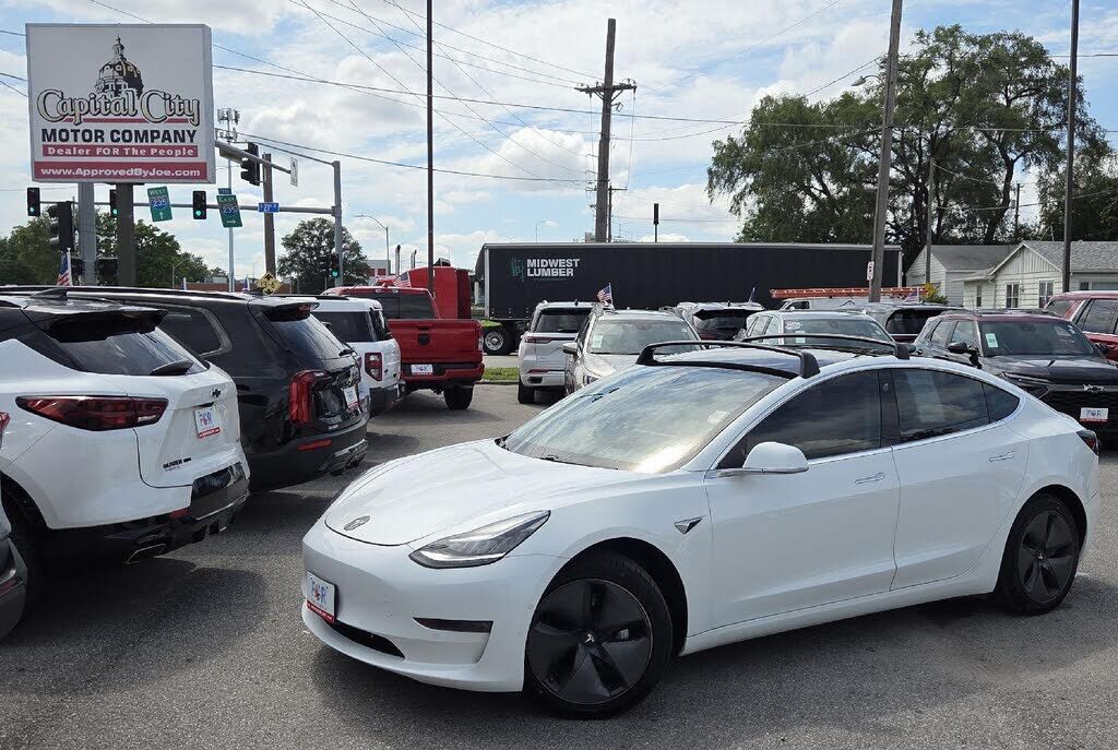 2018 TESLA Model 3