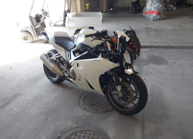 2015 HONDA INTERCEPTOR