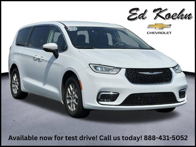 2023 CHRYSLER Pacifica