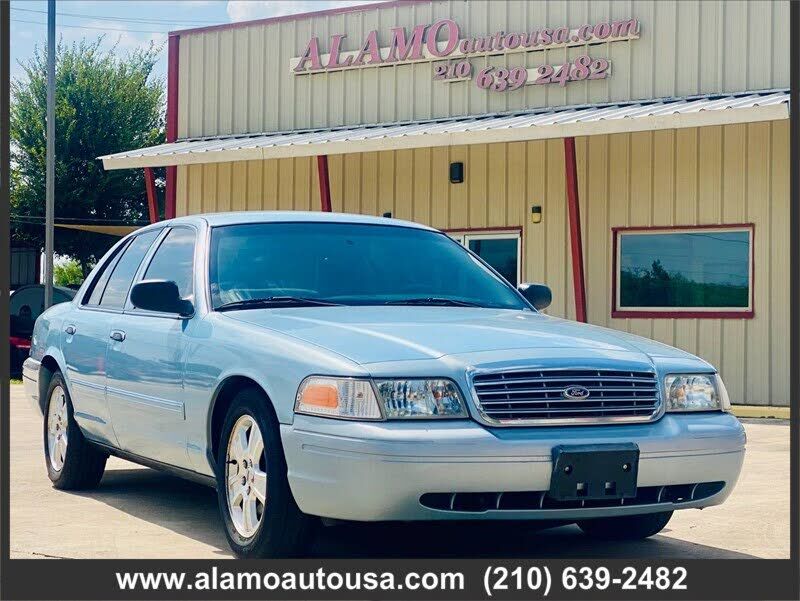 2009 FORD Crown Victoria
