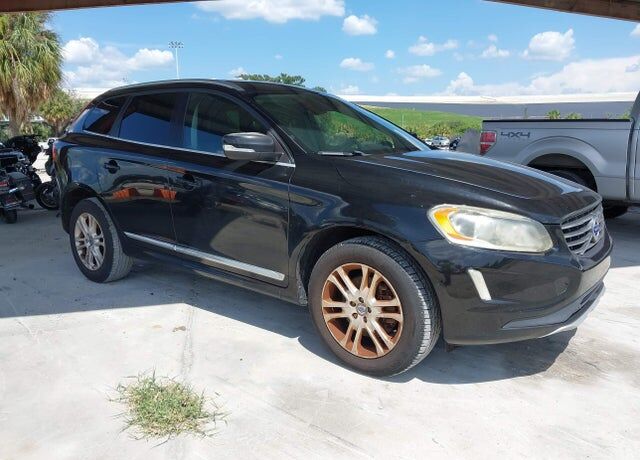 2015 VOLVO XC60