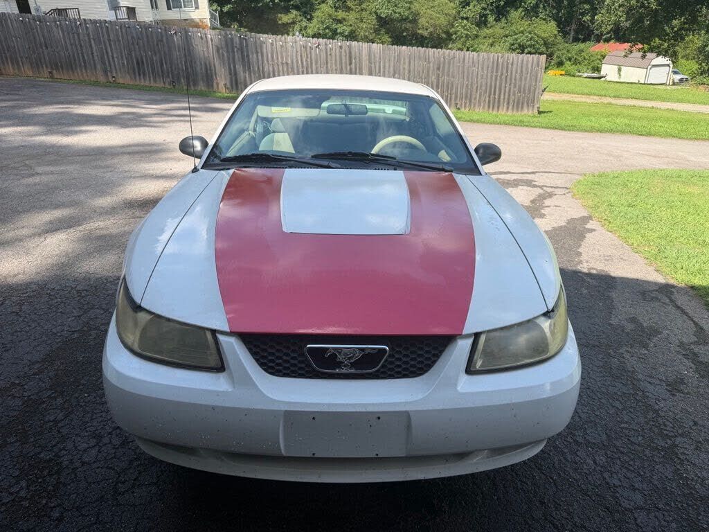 2003 FORD Mustang