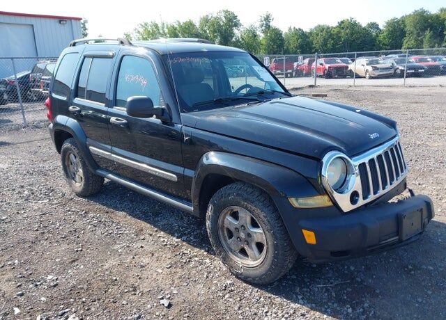 2005 JEEP Liberty