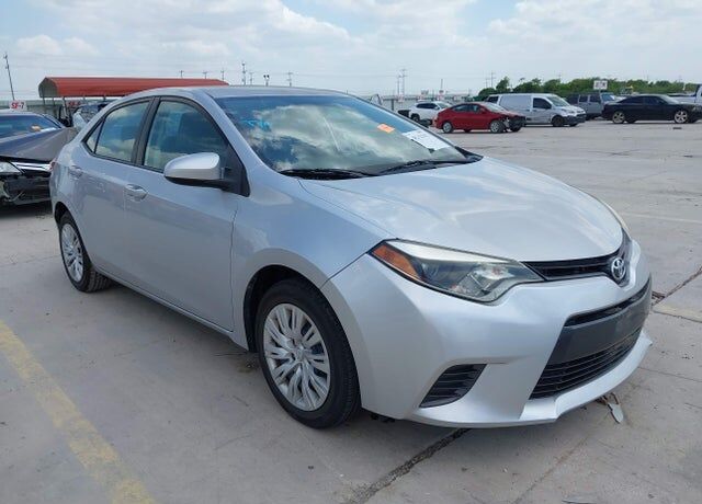 2015 TOYOTA Corolla