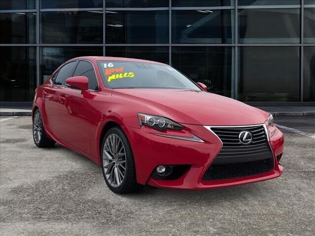 2016 LEXUS IS