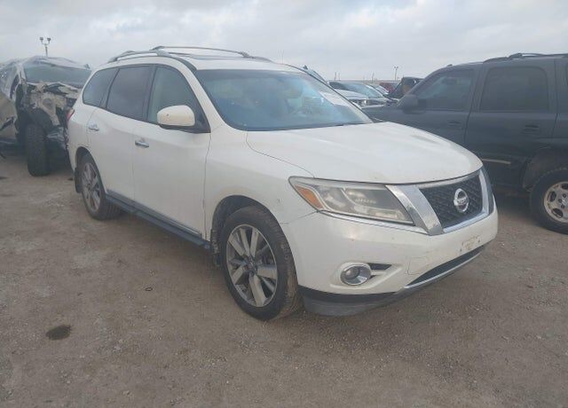 2013 NISSAN Pathfinder