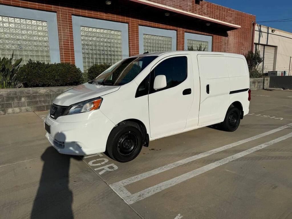 2019 NISSAN NV200