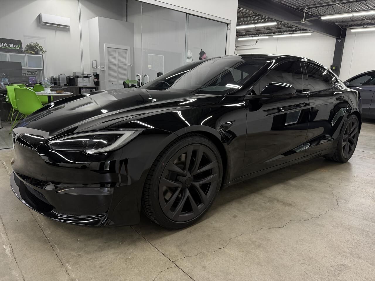 2023 TESLA Model S