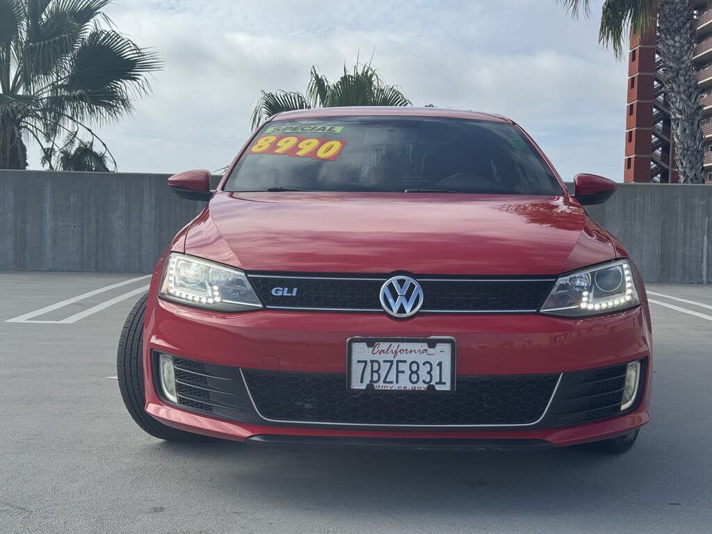 2013 VOLKSWAGEN Jetta