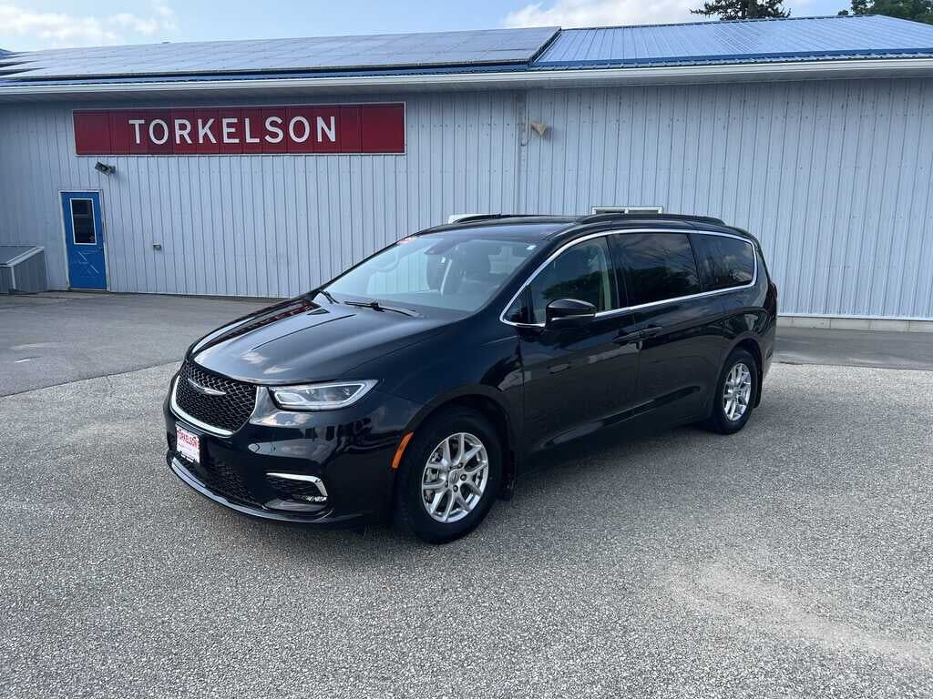 2022 CHRYSLER Pacifica