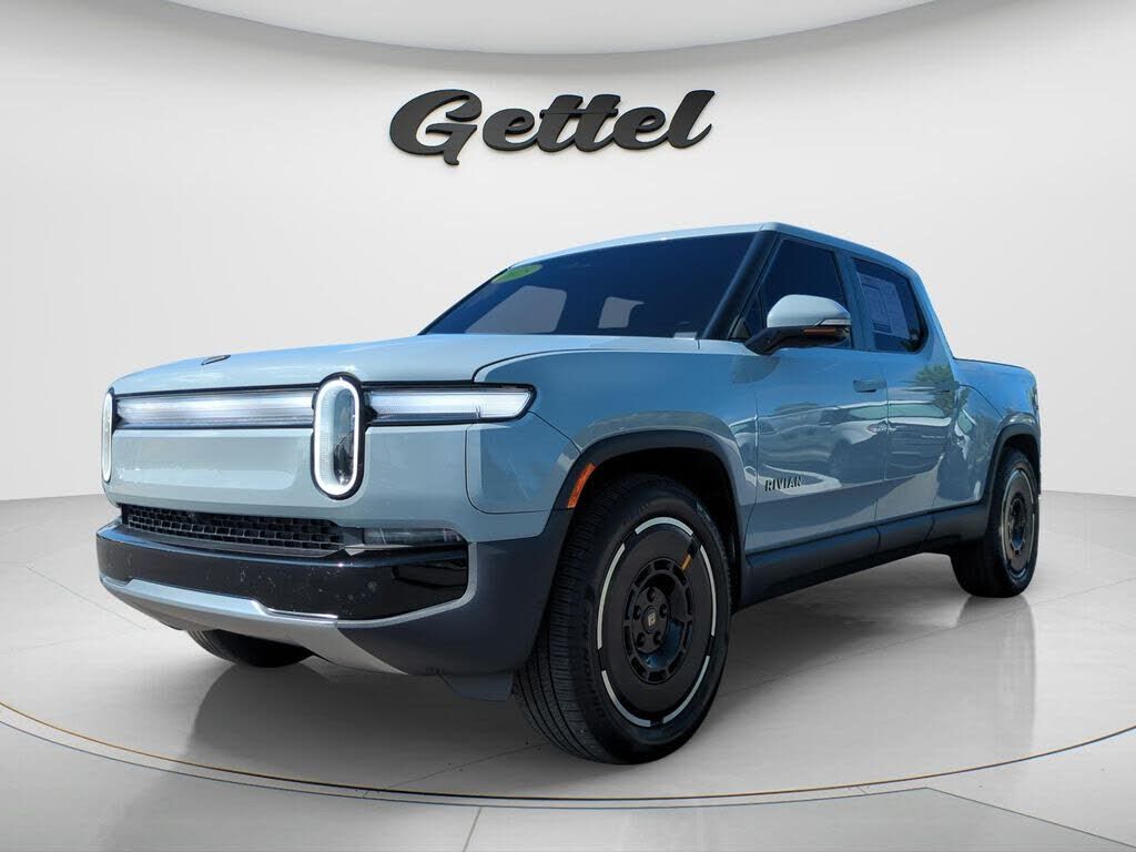 2025 RIVIAN R1T