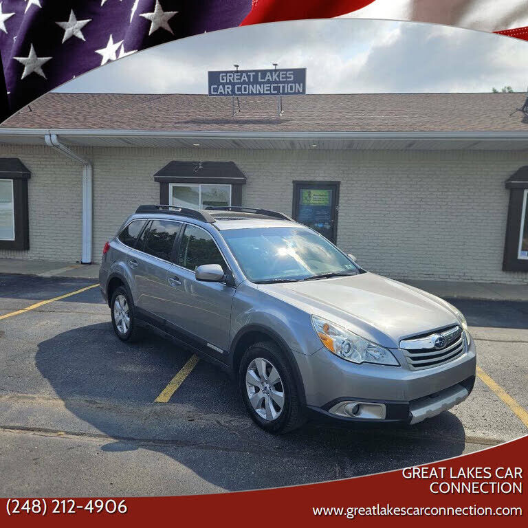 2011 SUBARU Outback