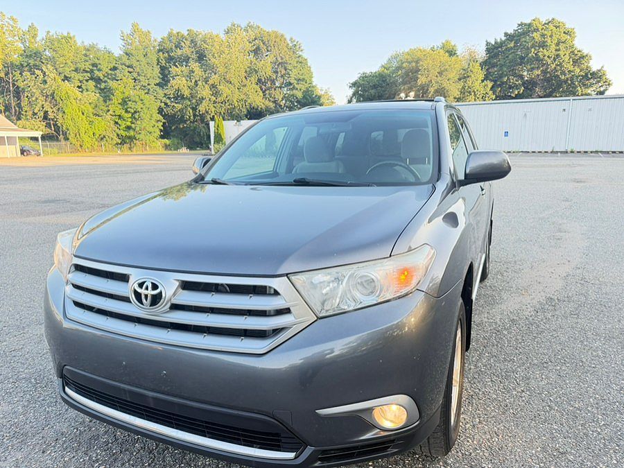 2012 TOYOTA Highlander