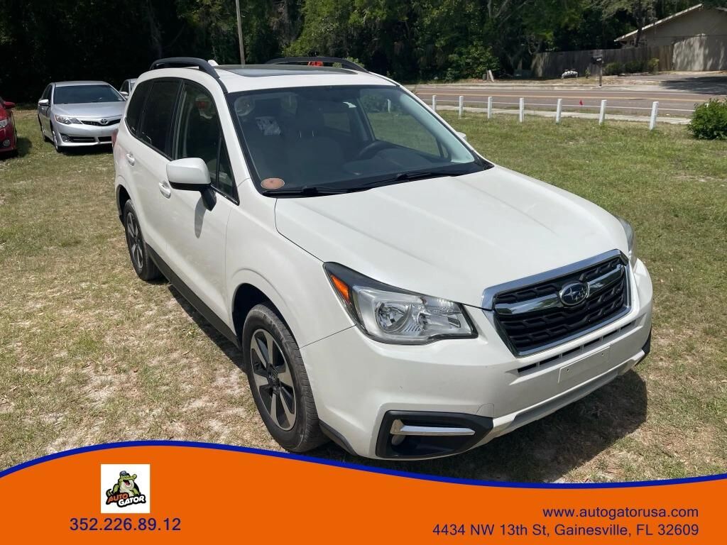 2017 SUBARU Forester
