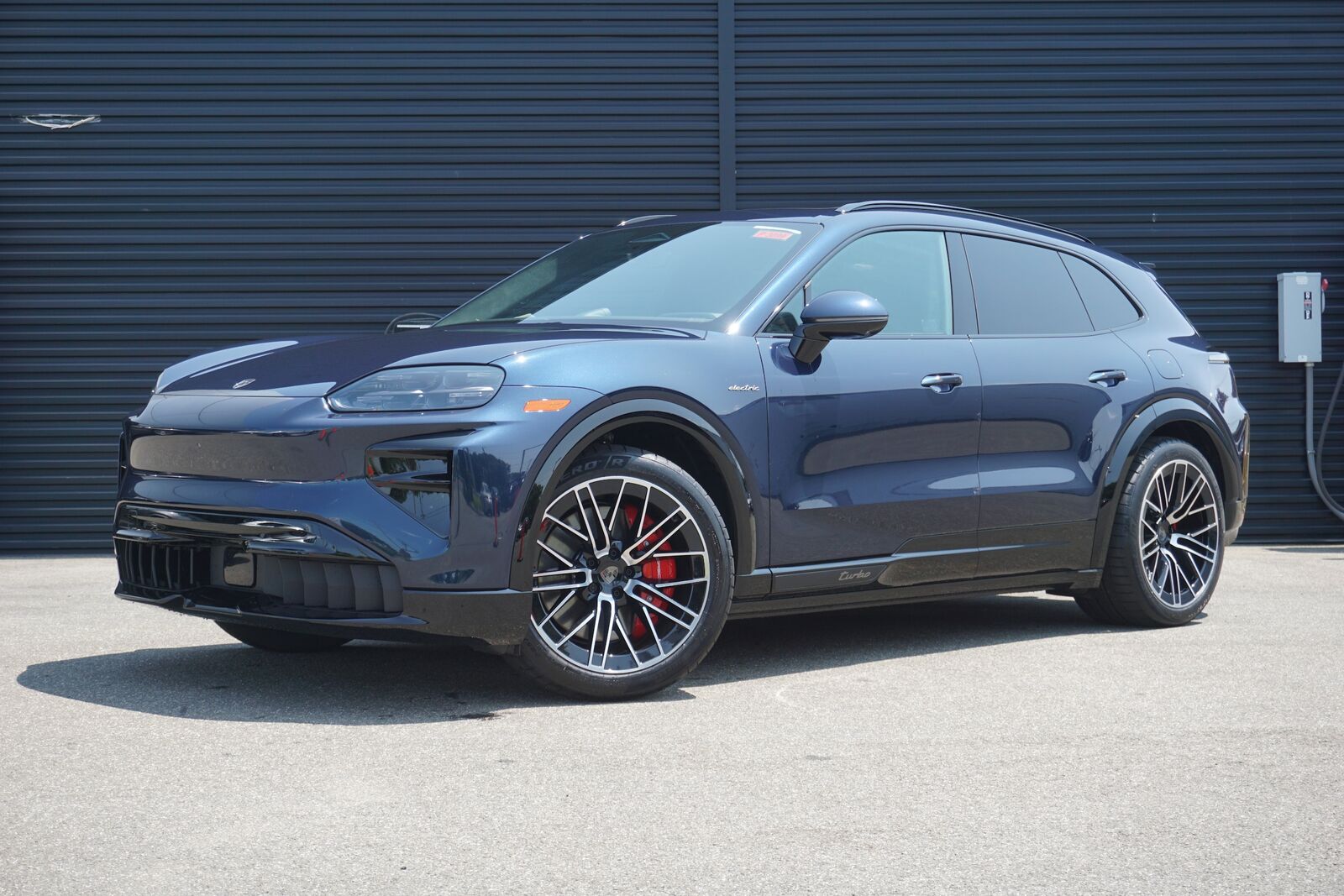 2026 PORSCHE Cayenne
