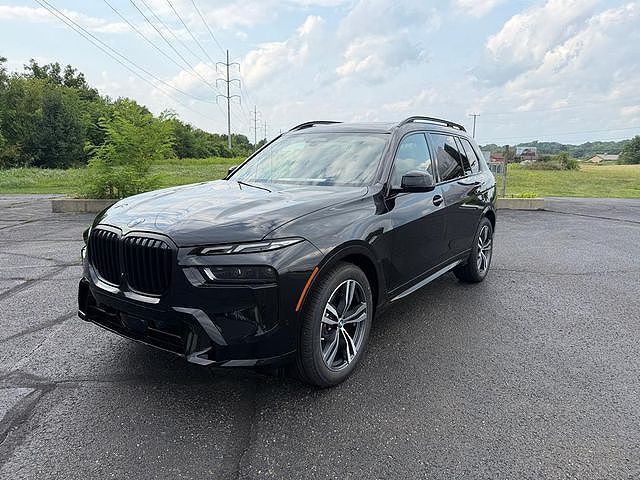 2027 BMW X7