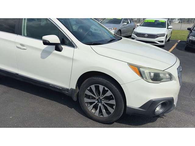 2015 SUBARU Outback