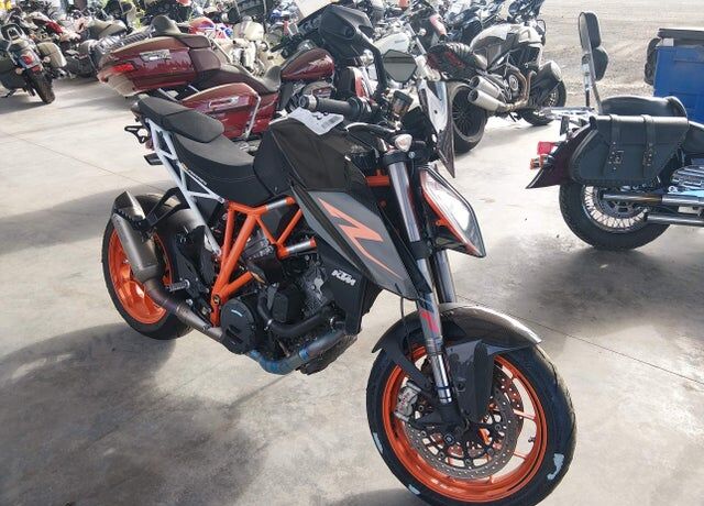 2017 KTM Super Duke R
