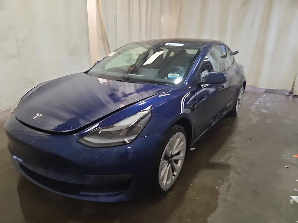 2021 TESLA Model 3