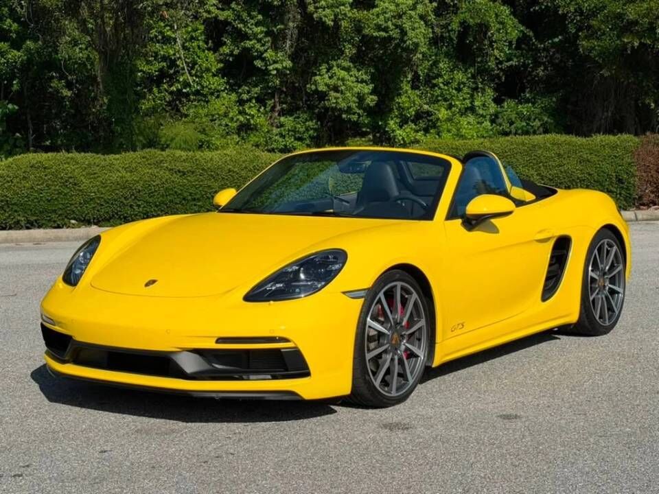 2019 PORSCHE 718