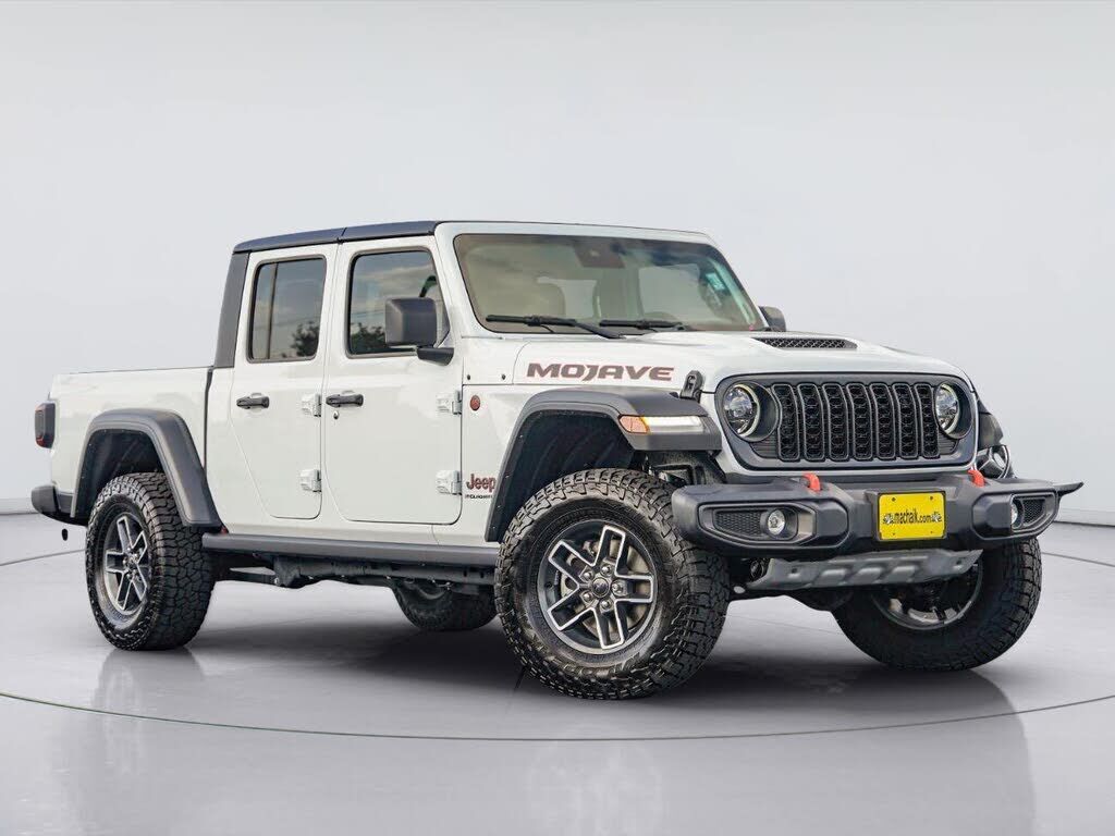 2025 JEEP Gladiator