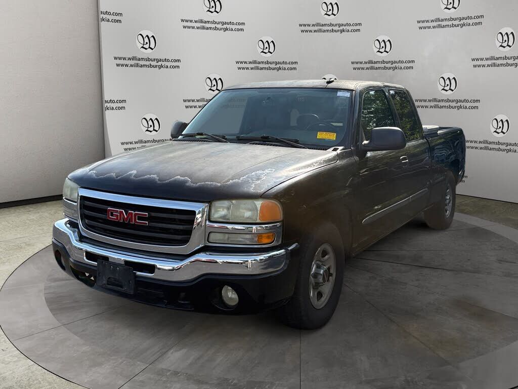 2004 GMC Sierra