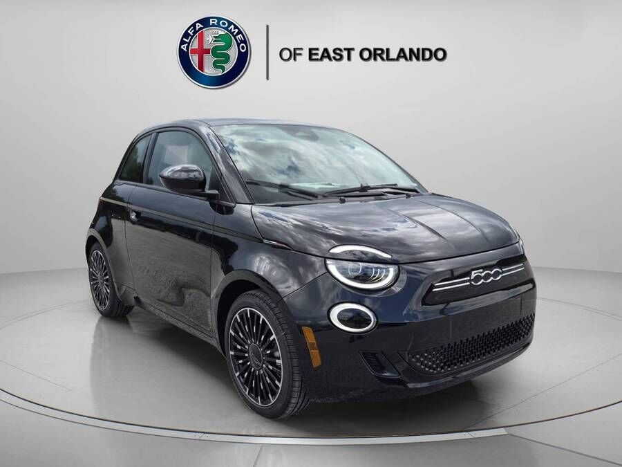 2026 FIAT 500e