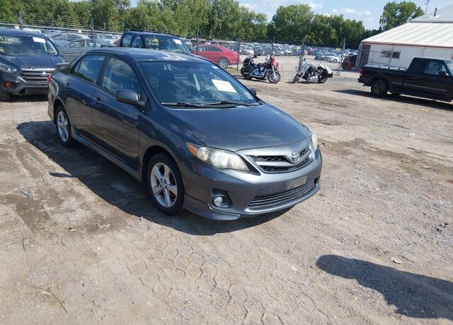 2011 TOYOTA Corolla