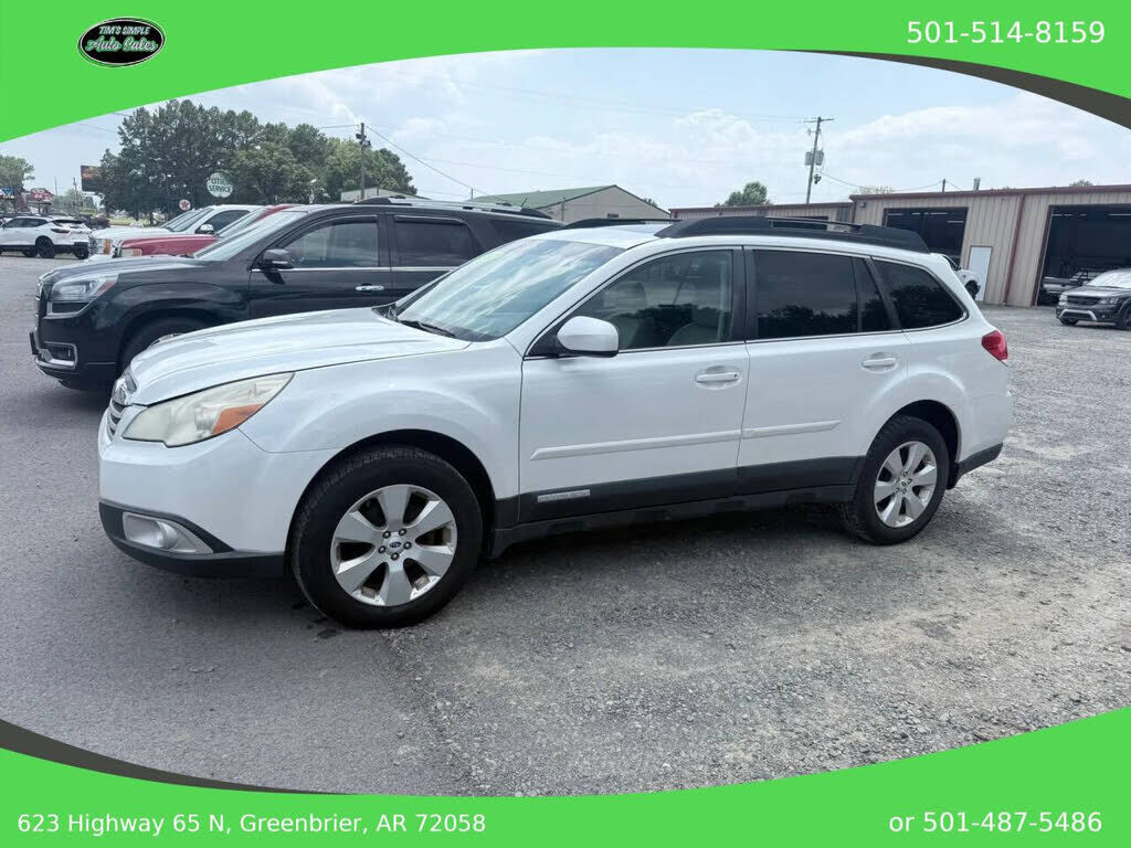 2012 SUBARU Outback