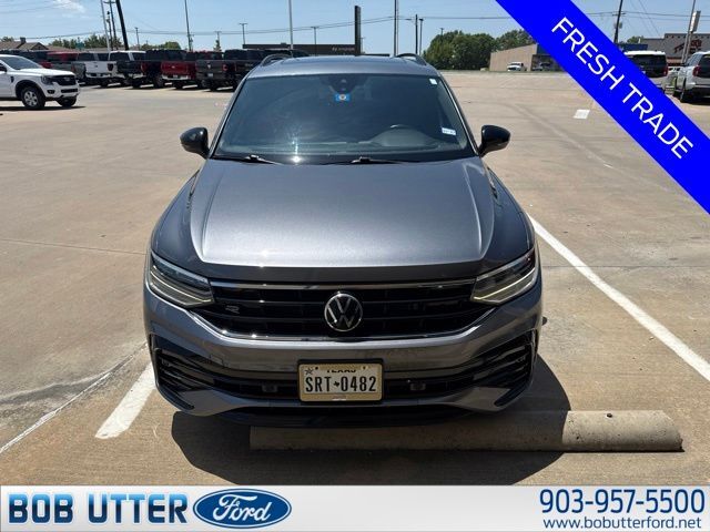 2022 VOLKSWAGEN Tiguan