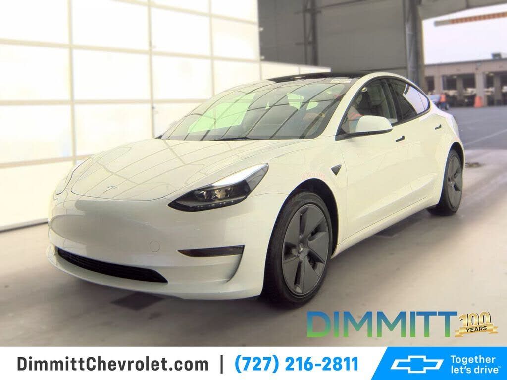 2023 TESLA Model 3