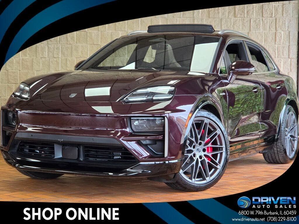 2025 PORSCHE Macan
