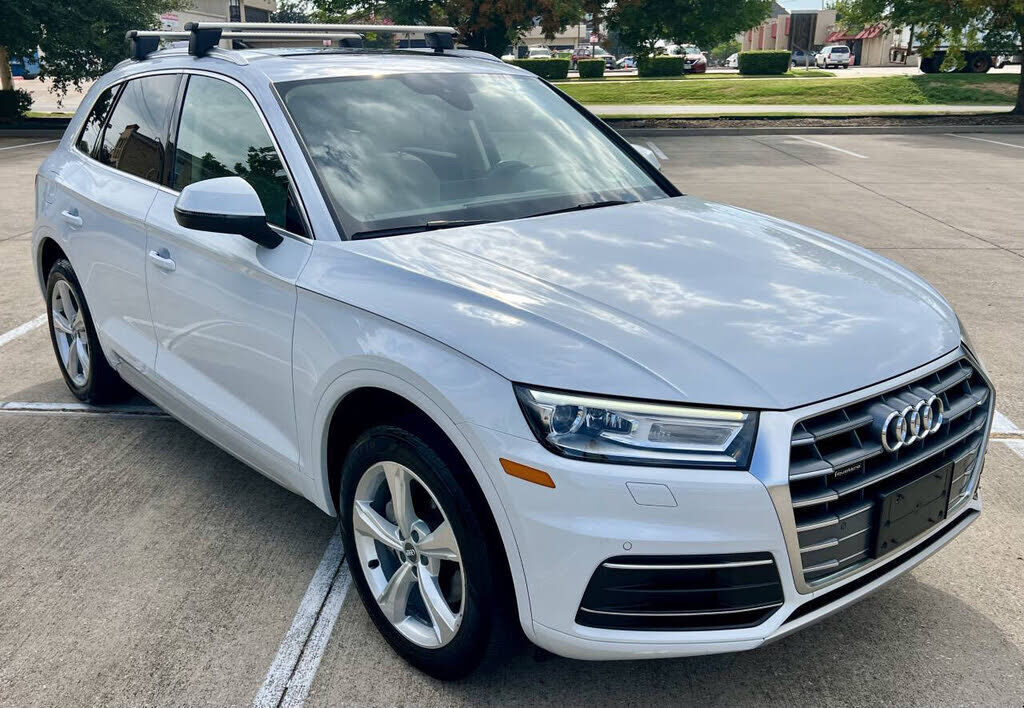 2020 AUDI Q5